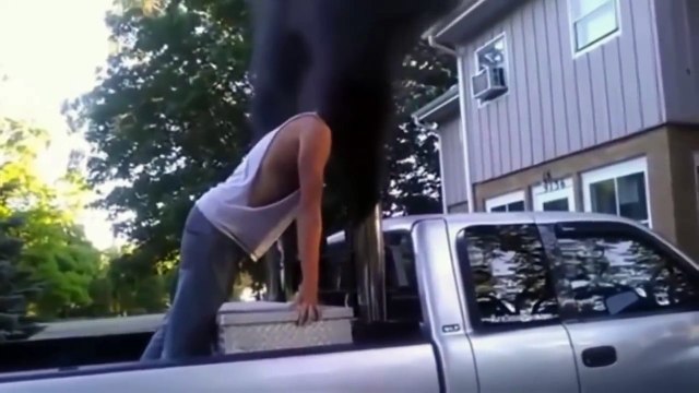 Car Crashes and Accidents. Women Driving Fail Compilation. Road Rage. Stupid Driving.