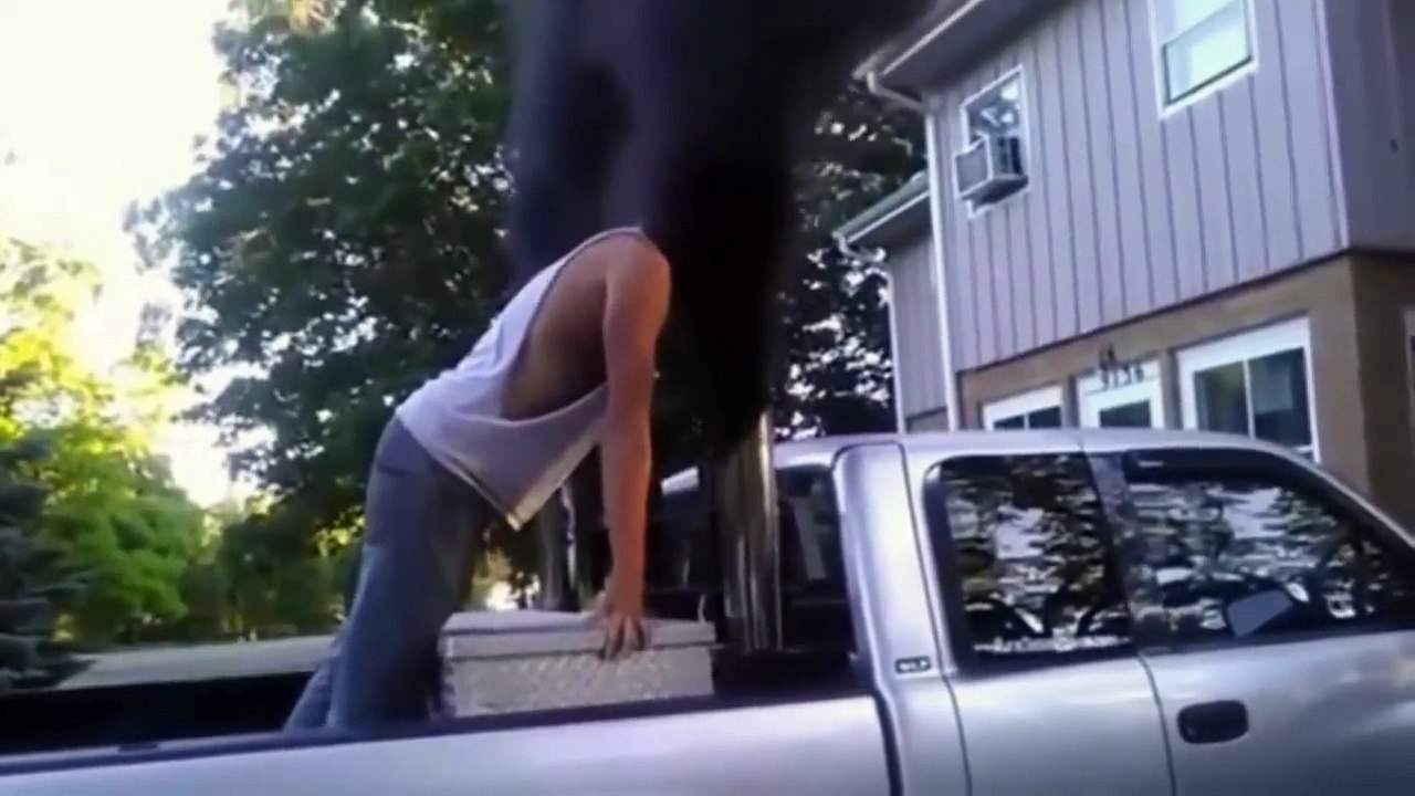 Car Crashes and Accidents. Women Driving Fail Compilation. Road Rage. Stupid Driving.