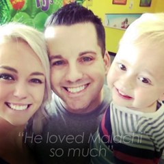 These teddy bears' uniforms are made from extremely precious material-khDz0h1CG-A