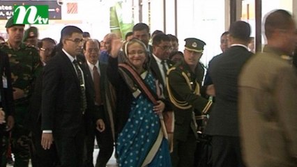 সুইজারল্যান্ড থেকে দেশে ফিরেছেন প্রধানমন্ত্রী
