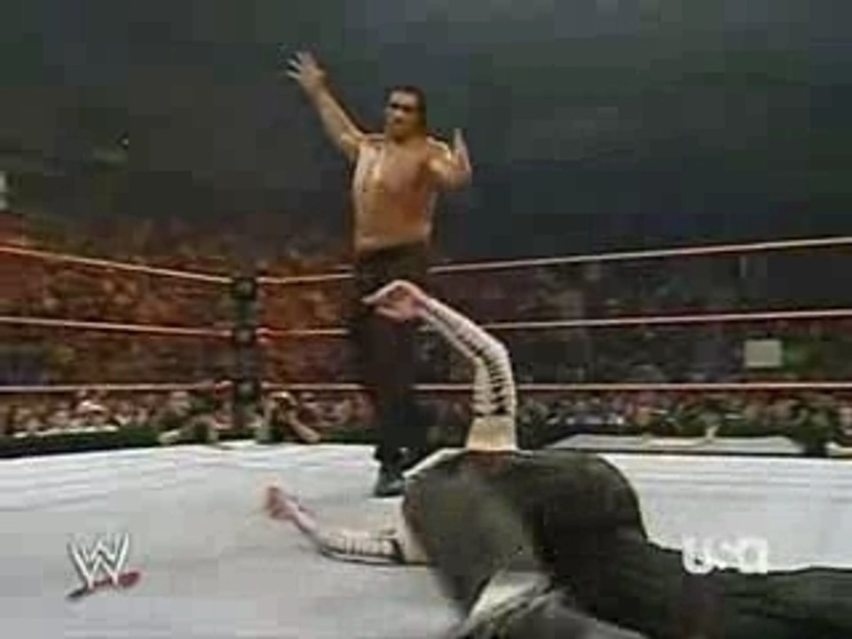 Jeff hardy vs the great khali 10 09 07