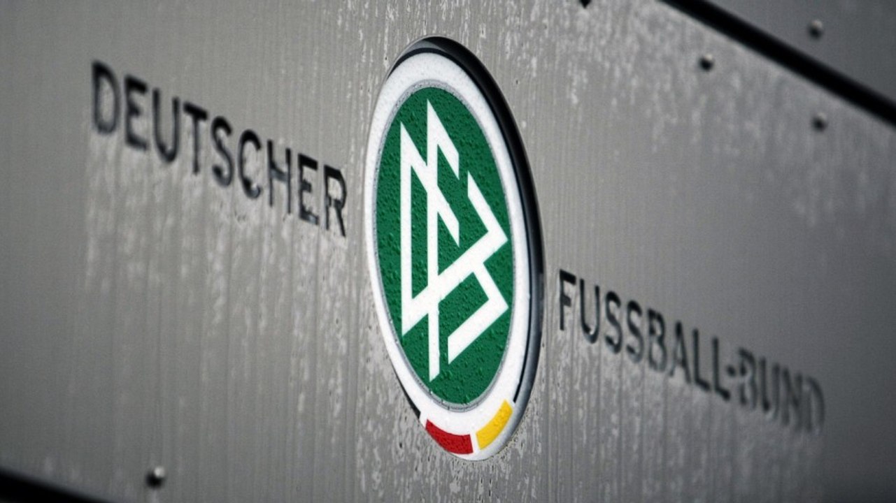 DFB bewirbt sich um Fußball-EM 2024