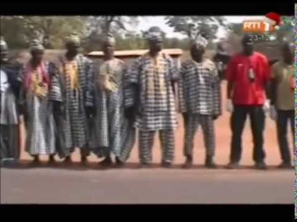 Sensibilisation sur la maladie à virus Ebola par la ministre de la Santé