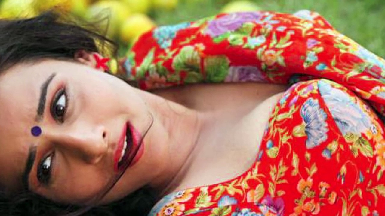 Vidya Balan Hot Photoshoot For Dabboo Ratnani Calendar 2017 _ Latest Photoshoot