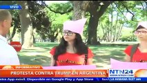 Mujeres protestan frente a la embajada de EE. UU. en Argentina por la toma de posesión de Donald Trump