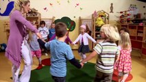 Auf der grünen Wiese (Karussell-Lied) - Singen, Tanzen und Bewegen _ Kinderlieder-WKbZ65fjBwc