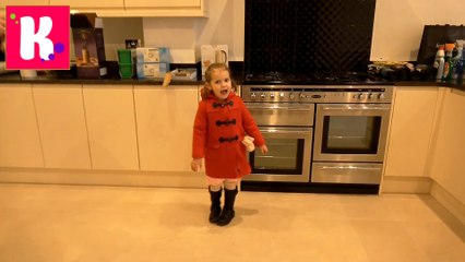 Катя в Лондоне выбирает мебель для комнаты Принцессы Мисс Рум Тур и яйца динозавров в шоколаде новые серии на канале