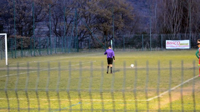 Penalty de Pierre et ouverture du score pour les U17
