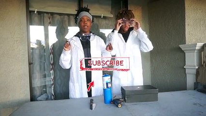 EXPERIMENT Glowing 1000 degree KNIFE VS SNEAKERS
