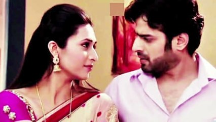 Karishma Sharma Hot Bikini Photoshoot Is Black and Bold _ Yeh Hai Mohabbatein Ac