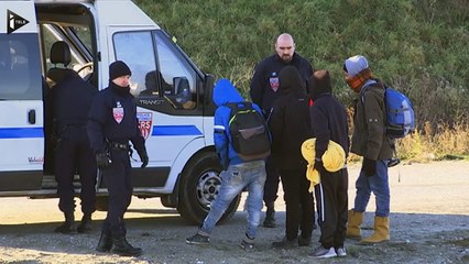Calais  - les interpellations de migrants continuent-XjdL87Vok6g
