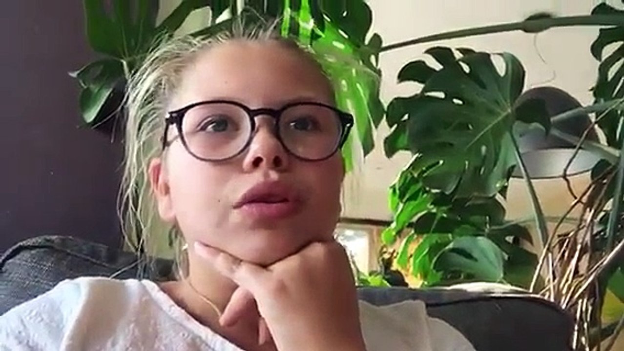 Petite annonce-M1lpMaQutr4