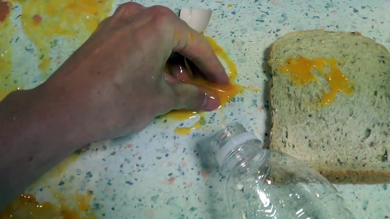 How To Separate Egg Whites-pnb89whyy8c