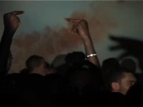 Clash de krys contre Dj Almighty pour Dj Mike one