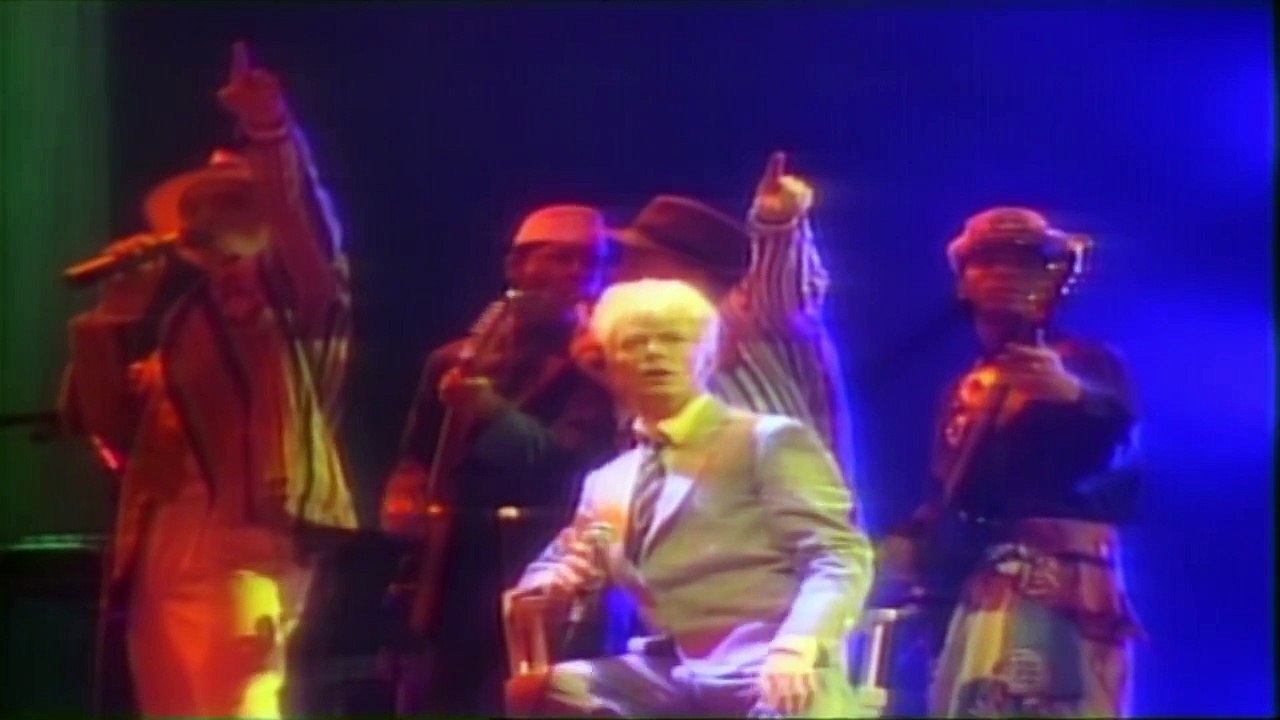 David Bowie - Serious Moonlight _ Sky Arts-Wn_cfSAyIus