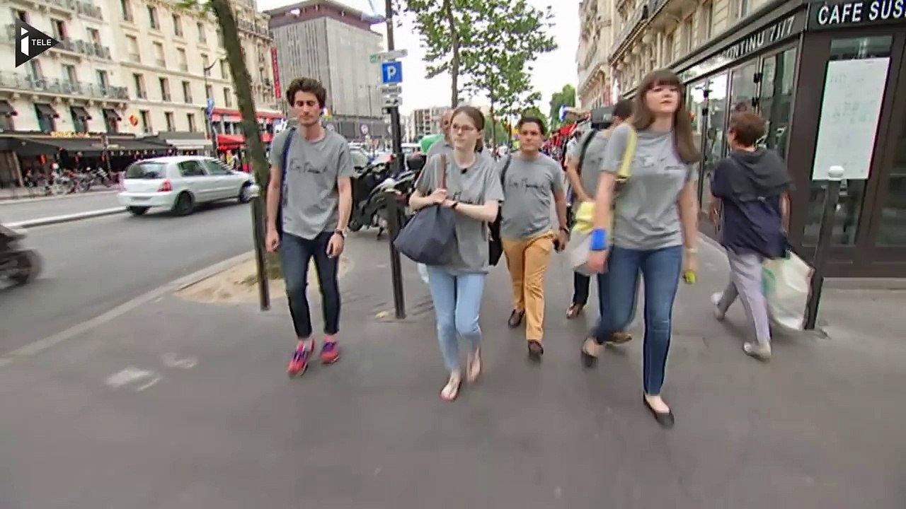 Macron tire un premier bilan pour le mouvement 'en marche' -oMj9_6hMPe4