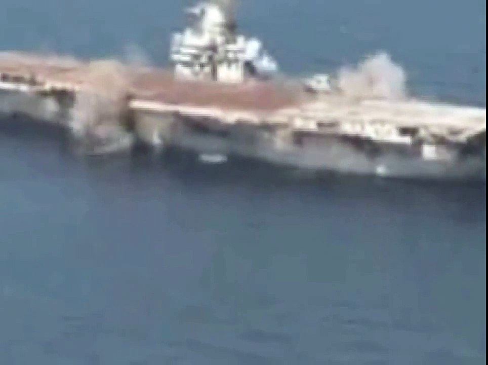 Как СССР ПО ОШИБКЕ ТОРПЕДИРОВАЛИ АВИАНОСЕЦ США! РАССЕКРЕЧЕННОЕ ВИДЕО!