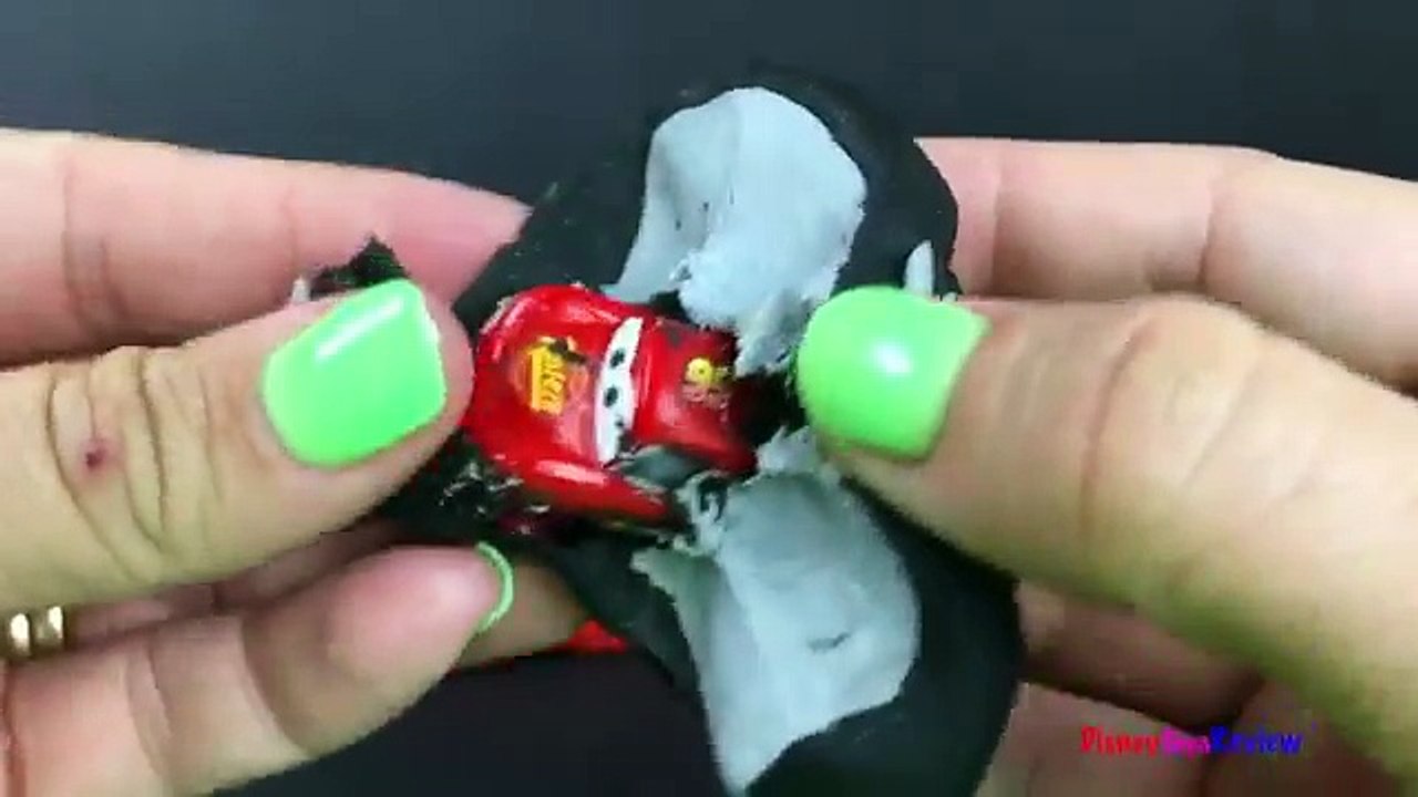 Surprise playdoh Candy Superman Marsha and the Bear Disney CARS Lightning Mcqueen