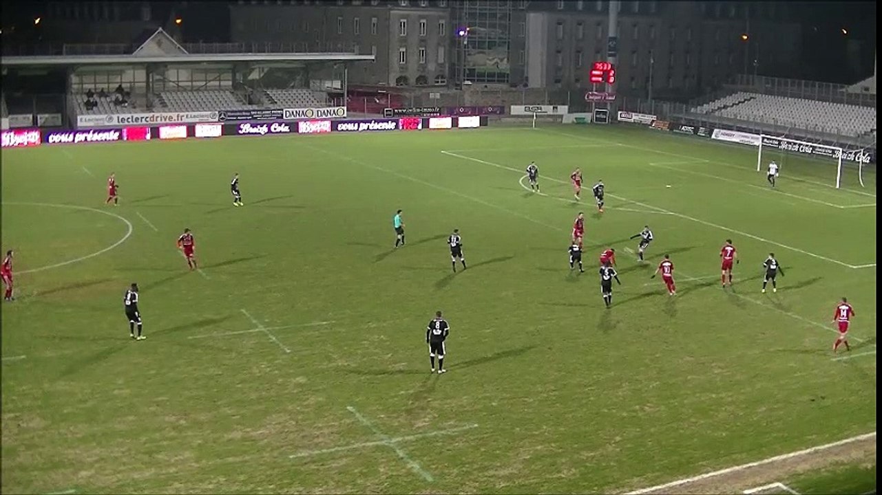 CFA2. Le double arrêt de Gaël Barreau
