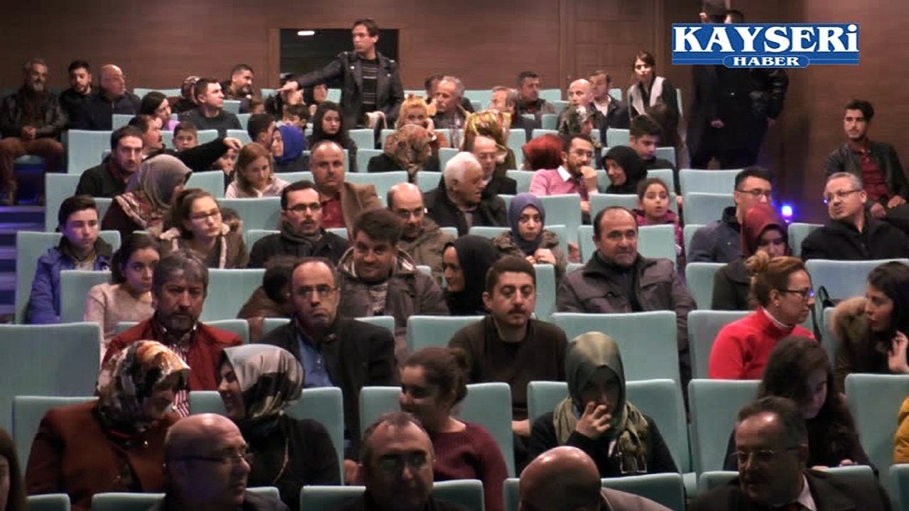 KOCASİNANDA ÇANAKALE RUHU YENİDEN CANLANDI