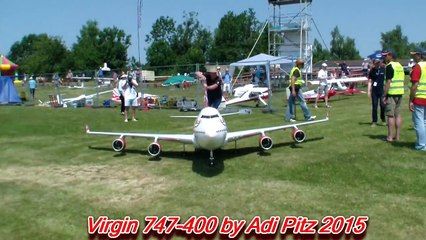 E' un perfetto Boeing 474 ed è l'aereo telecomandato più grande del mondo!