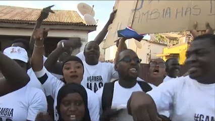 احتفالات في غامبيا بتنحي جامي