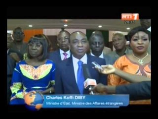 Le ministre des affaires étrangères obtient l'adoption de 7 projets de loi