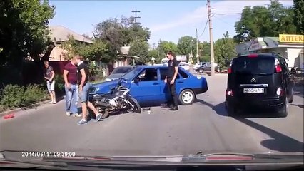 WORST CAR CRASHES OF 2016!!