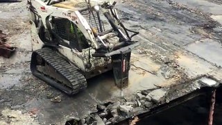 LiveLeak - Everyone needs A little Christmas Eve demolition