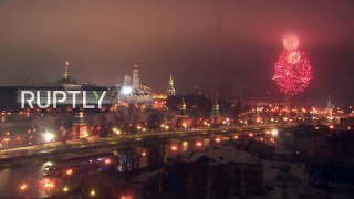 Moscow kicks off 2017 with New Year celebrations-4xoAbmKqzbw