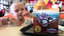 Baby Monkey. Ярослава открывает Хеппи Мил. Игрушки для детей. Happy Meal McDonald’s