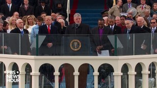 Rev. Franklin Graham offers a prayer at Inauguration Day 2017-l8CHxAoIcl4