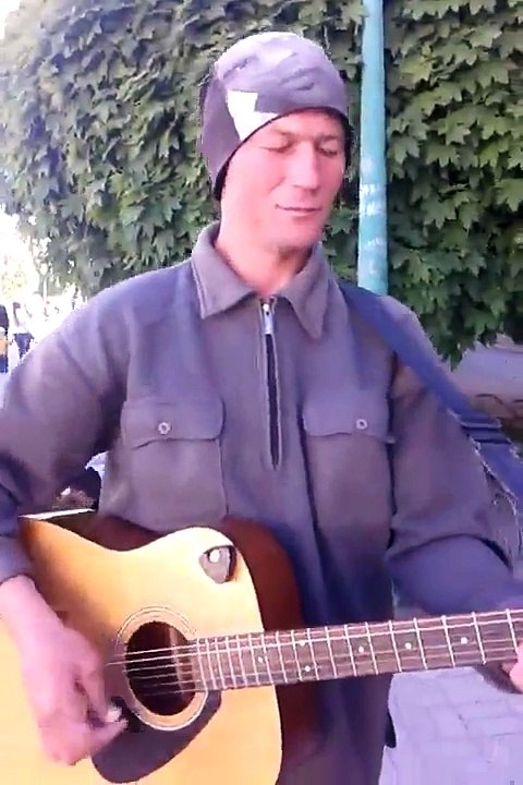 Как нужно поздравлять своих жен. Кавер на Мой друг художник и поэт. Константин Никольский