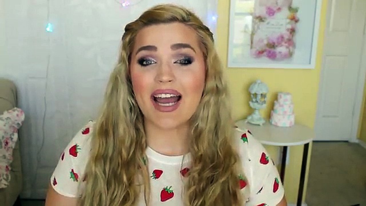 Ghosts at Disneyland   Scary Paranormal Haunted Mansion Storytime