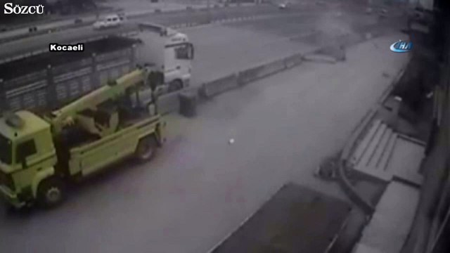 Korkunç kaza güvenlik kamerasında