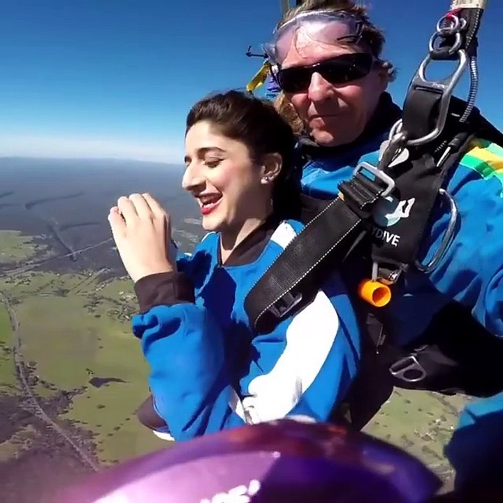 Mawra Hocane Sky Diving