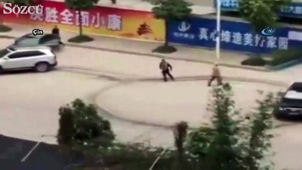 Alacaklı adam aracıyla ortalığı birbirine kattı