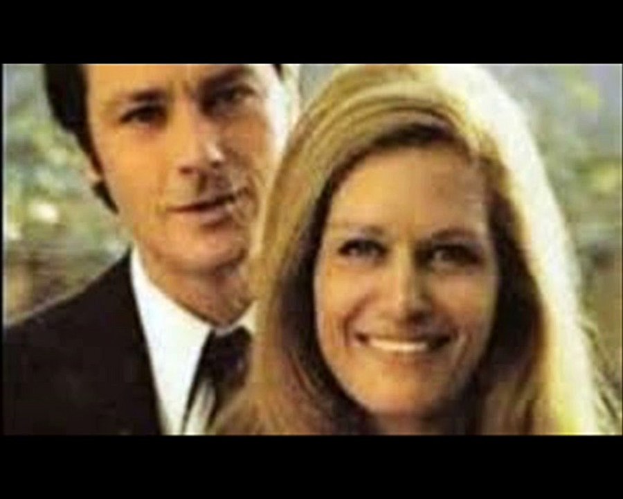 Chanson  PAROLES PAROLES