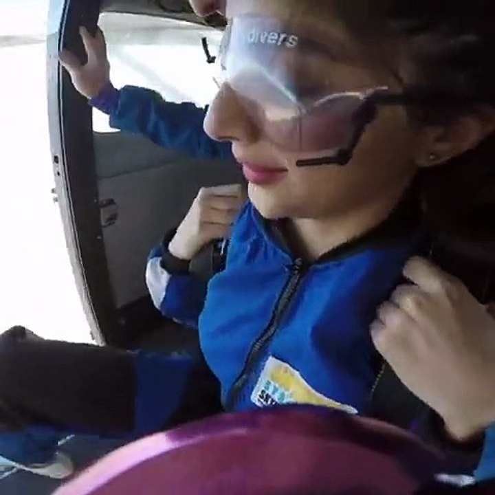 Mawra Hocane Sky Diving