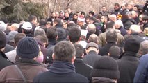 Ilhan Cavcav, Cebeci'deki Aile Mezarlığına Defnedildi