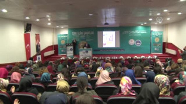 Türk Islam Sanatları Kampı