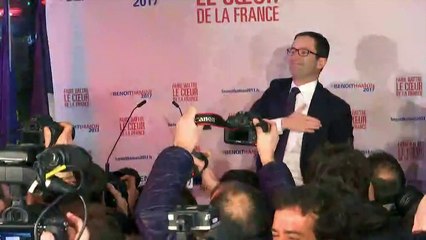 Primaire: Manuel Valls en position difficile