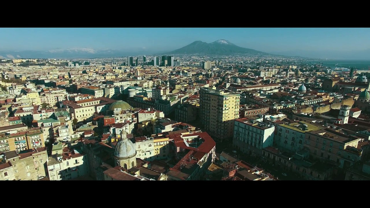 I Desideri feat. Nico Desideri - Chest  è Napule