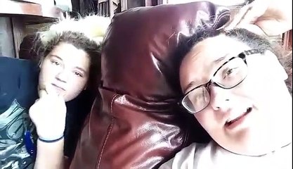 DOG DOES THE CUTEST THING