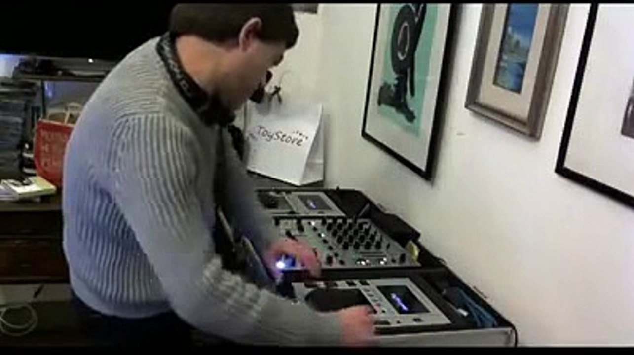 CDJ PIONEER 100S E MIXER BEHRIGER DJX 700  HOUSE ANNI 2000 BAY MIX GIANNICENERINO DJ