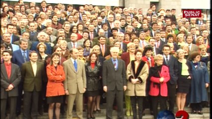 Hamon : du "Petit Ben" au vainqueur du 1er tour de la primaire de la gauche