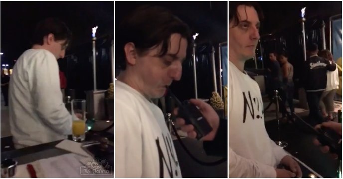 Porteiro tem um teste simples e eficaz para manter fora do estabelecimento pessoas embriagadas