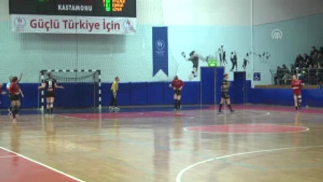 Hentbol - Kastamonu Belediyespor Antrenörü Günal