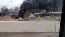 Un accident de camion provoque un énorme feu
