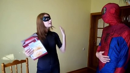 SPIDERMAN PRANK CATWOMAN. LASER LIGHT- Funny Superhero movie in Real life